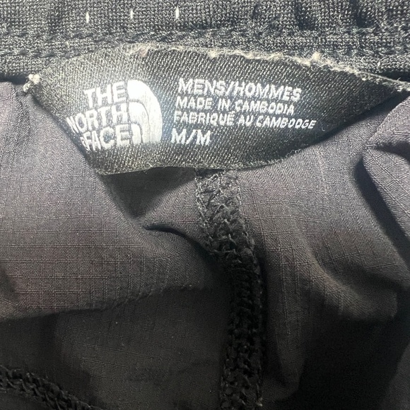 The North Face Flash Dry Shorts - Picture 5 of 7